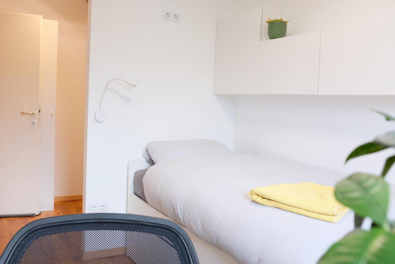 Town House Near Metro & Vienna City Center エクステリア 写真