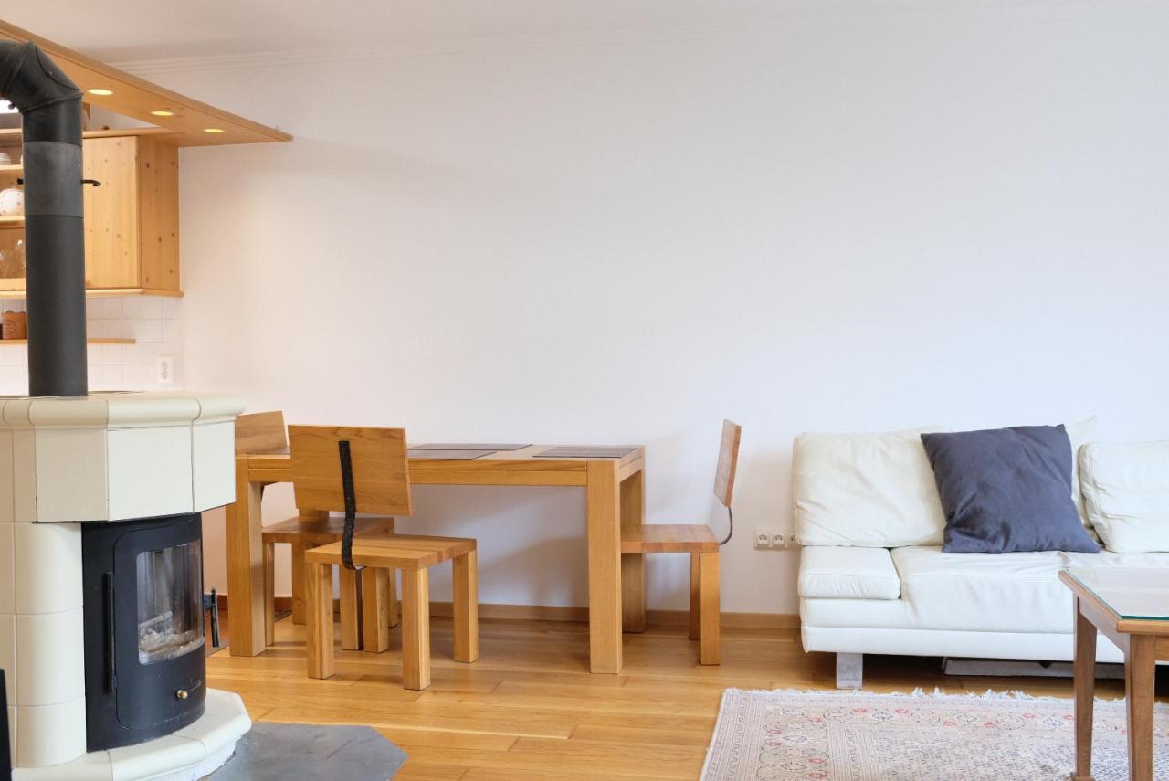 Town House Near Metro & Vienna City Center エクステリア 写真